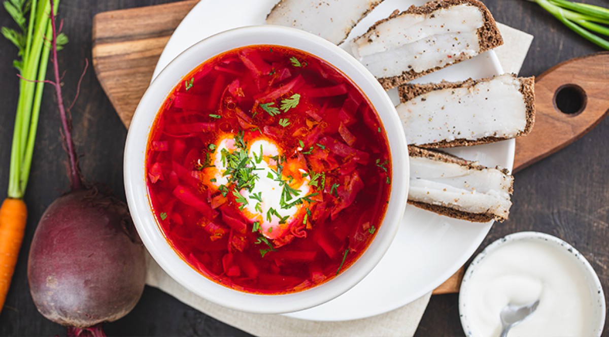Этот суп должны уметь готовить все: россияне назвали любимое первое блюдо