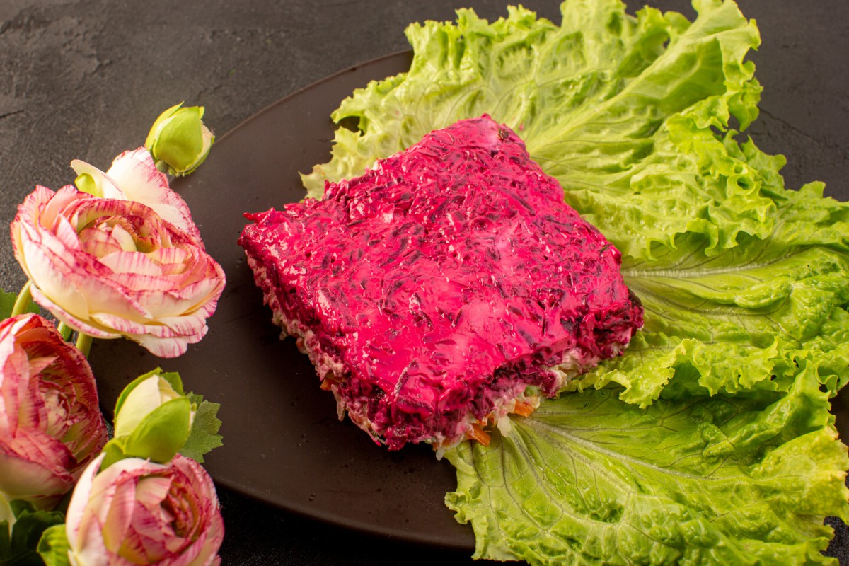 Откройте для себя новый вкус крабового салата: рецепт, который покорит всех!