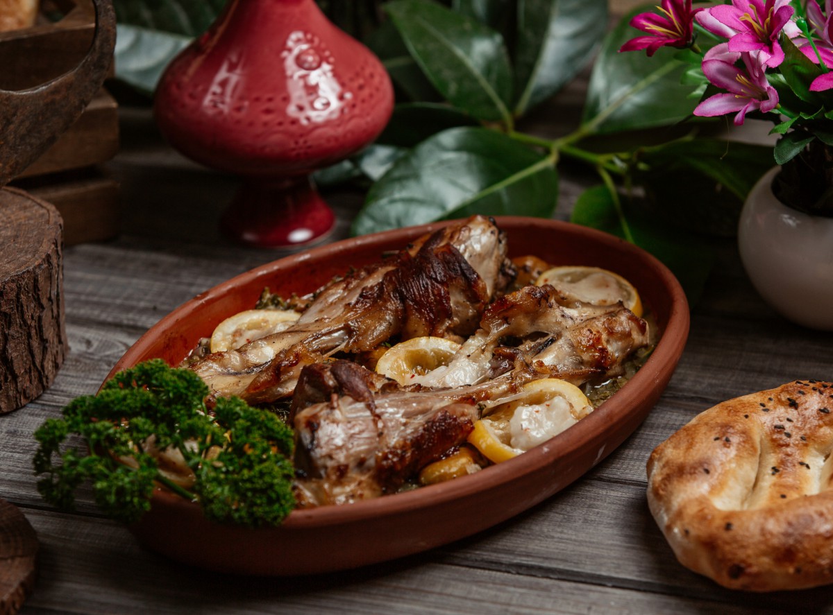 Вкус детства: тушёная свинина с подливой по рецепту из СССР