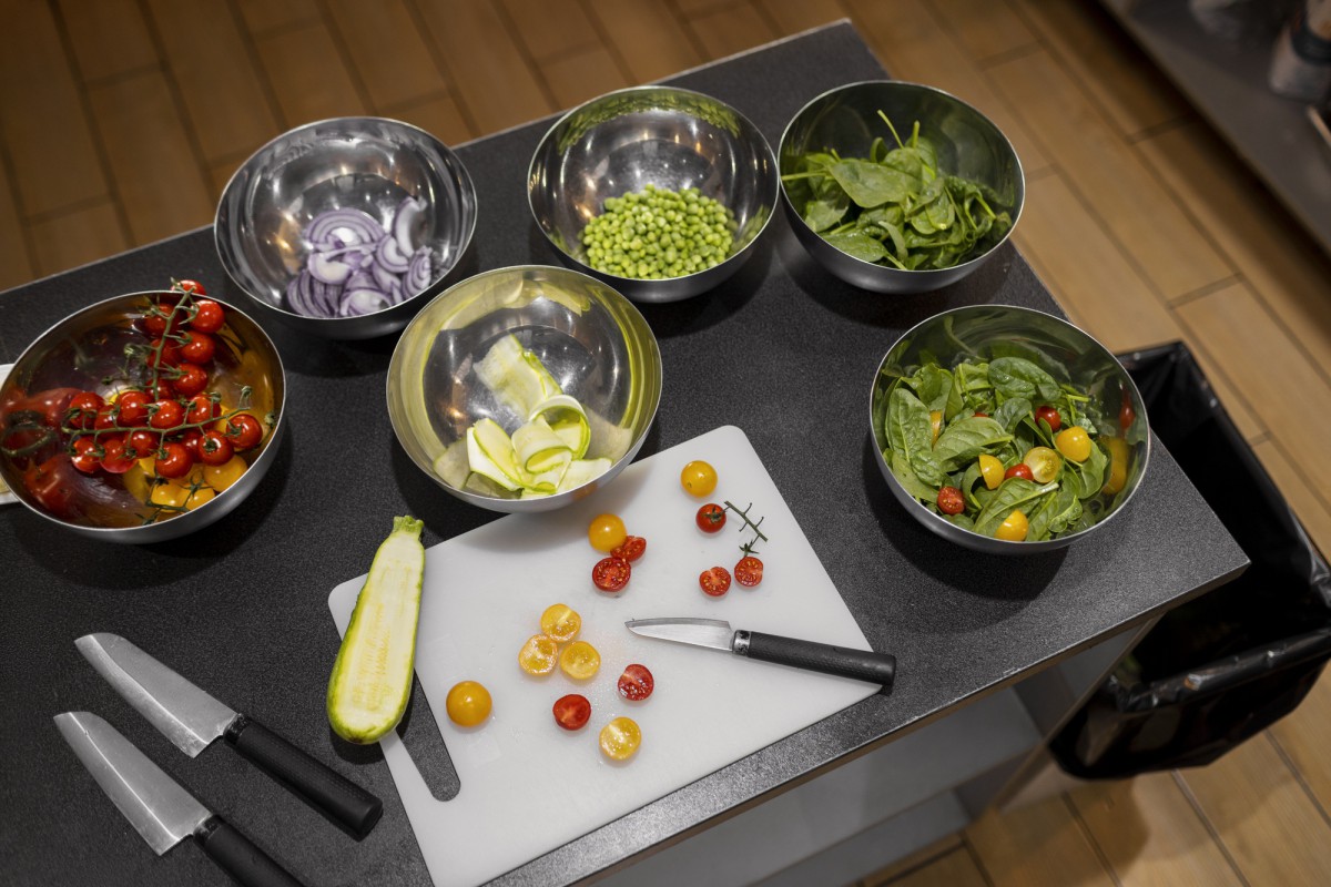 Бахилы: неожиданный лайфхак для хозяек перед Новым годом