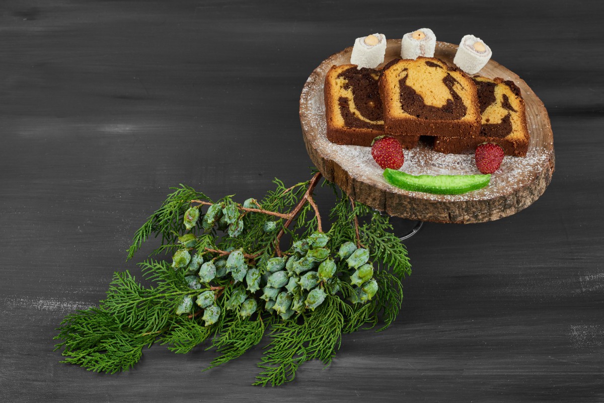 Праздничный рулет с грибами: легко и вкусно!