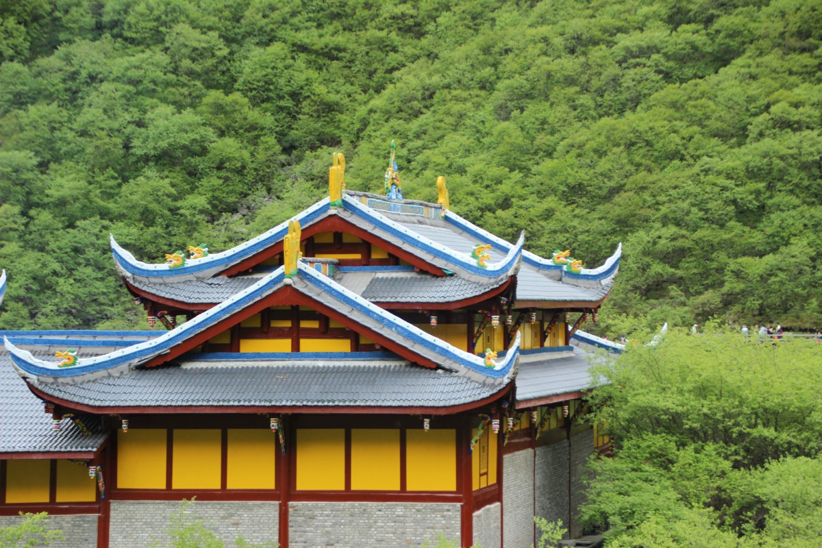 Тайны китайских крыш: почему они загнуты вверх?