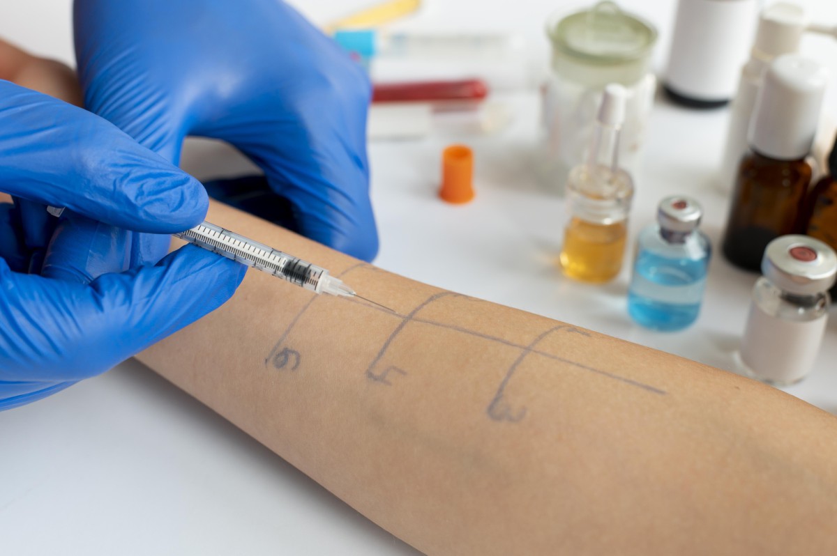 Три схемы вакцинации от клещевого энцефалита: советы врача