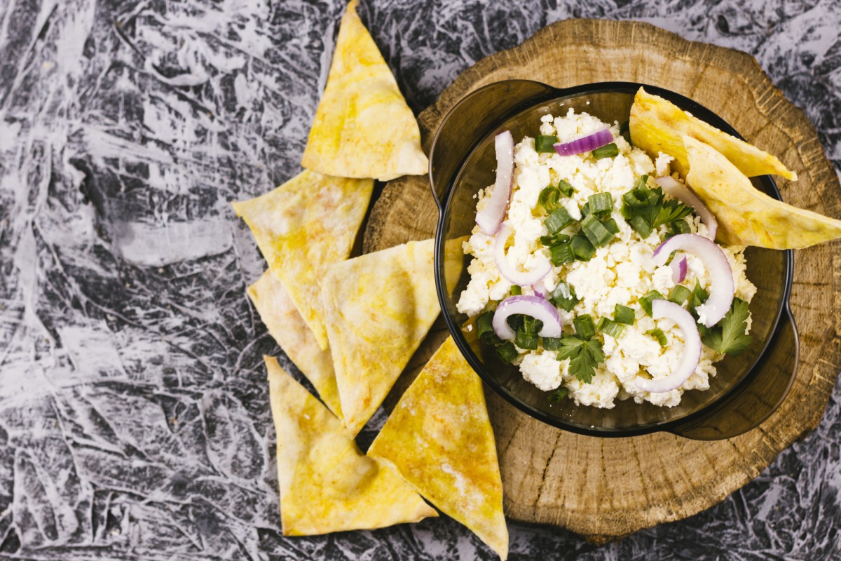 Мексиканские начос из засохшего лаваша: простой и быстрый рецепт