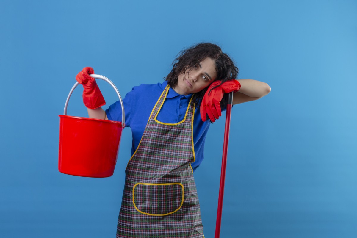 Как вернуть обоям чистоту и свежесть: советы профессионала