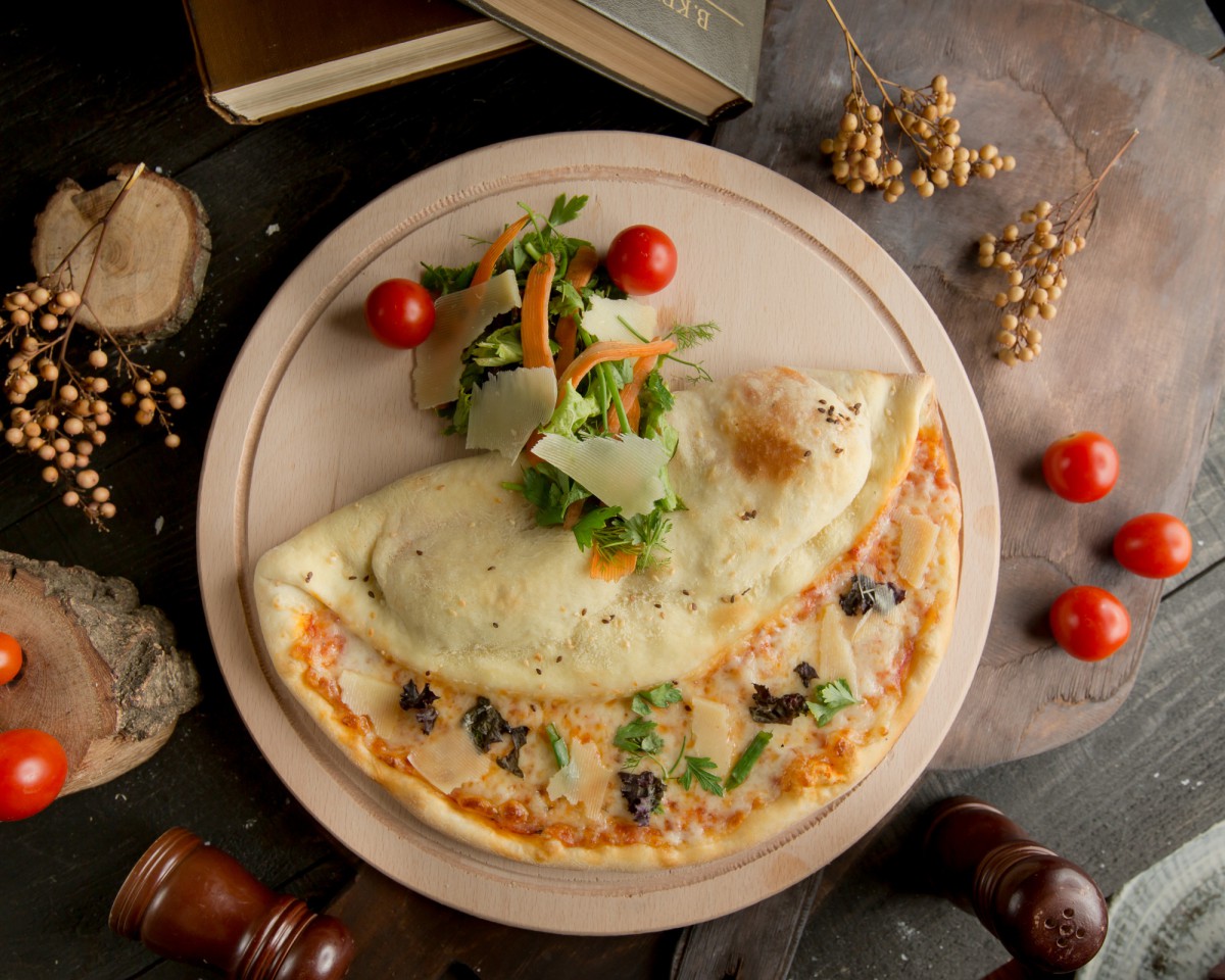 Хачапури на сковороде: быстрый и вкусный рецепт