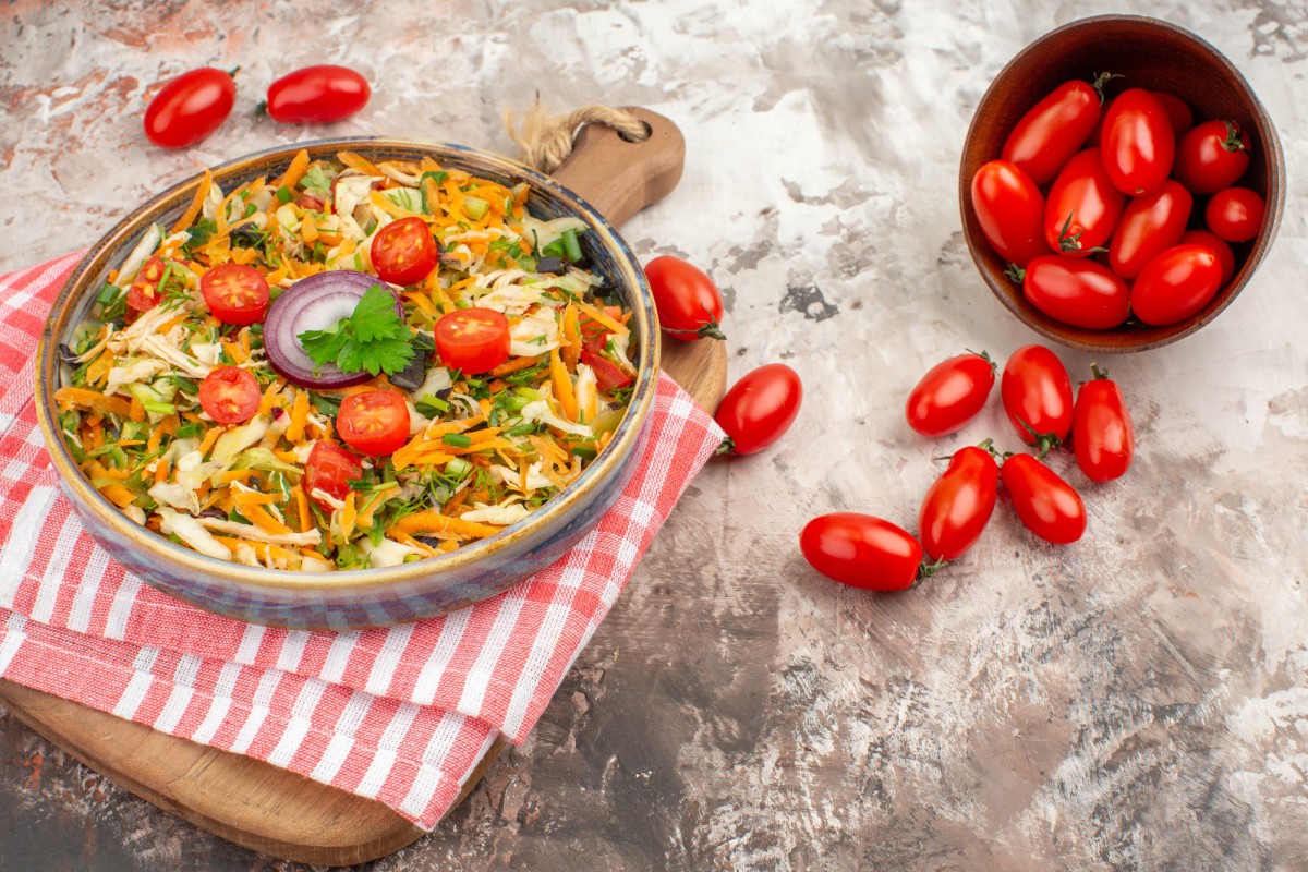 Лагман с помидорами и кабачками: быстрый и вкусный ужин за 30 минут