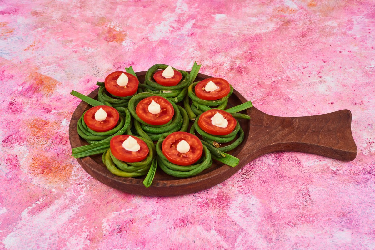 Как не дать оливье пропасть: оригинальные рецепты из остатков салата