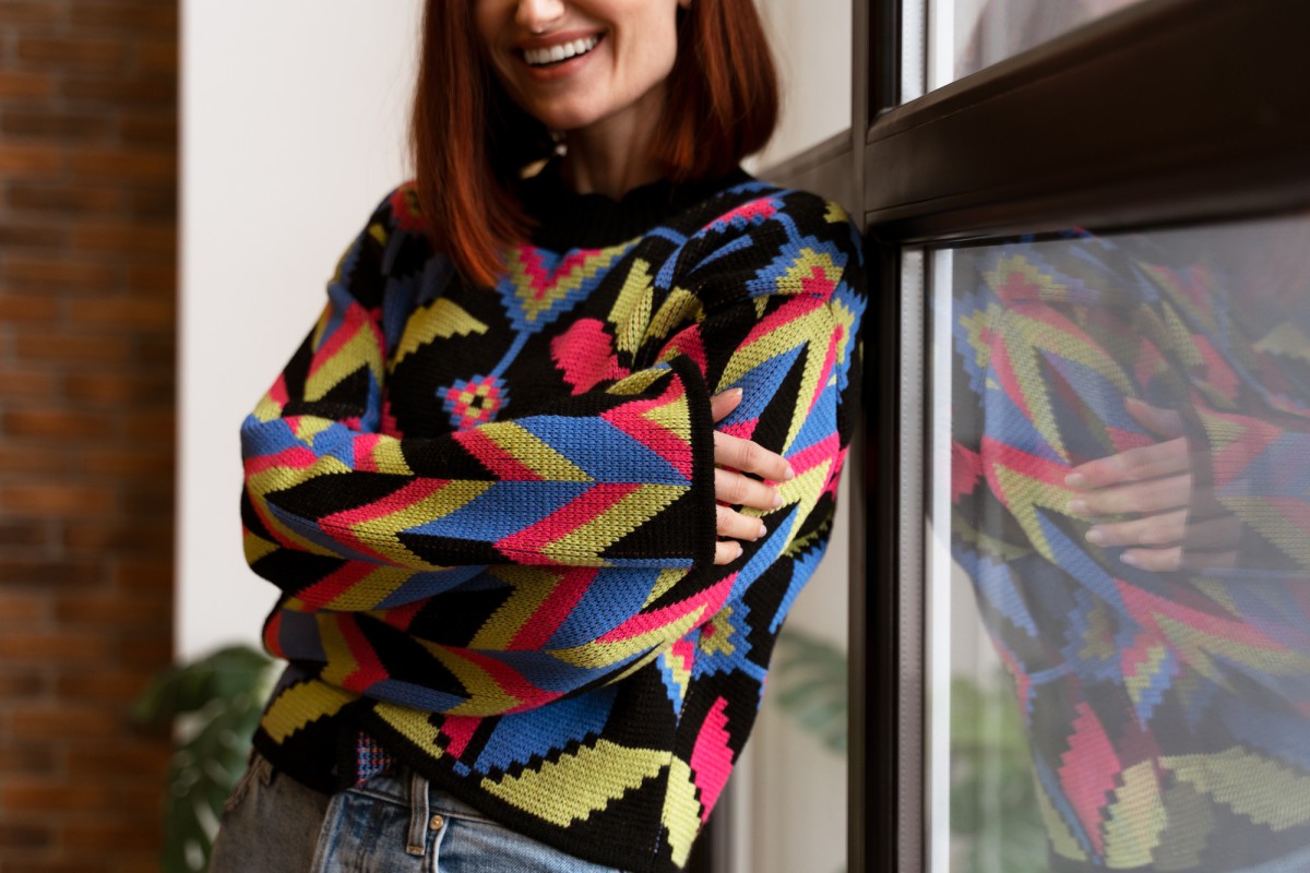 Стильные свитера для женщин после 45: тренды и фасоны