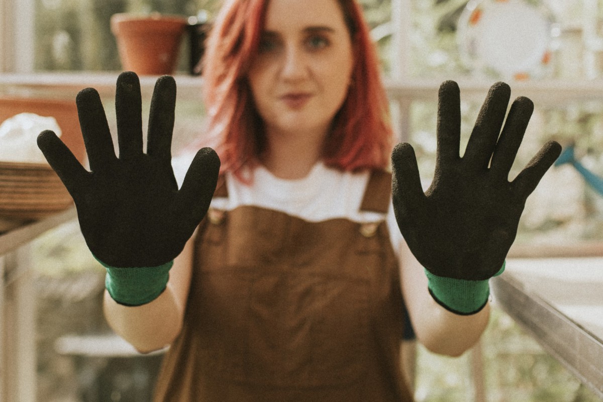 Рваные резиновые перчатки: как не выбрасывать их после первого использования