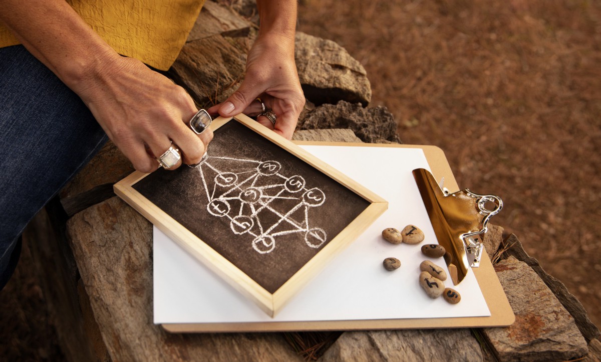 Как хобби продлевает жизнь: нейрофизиология и гериатрия