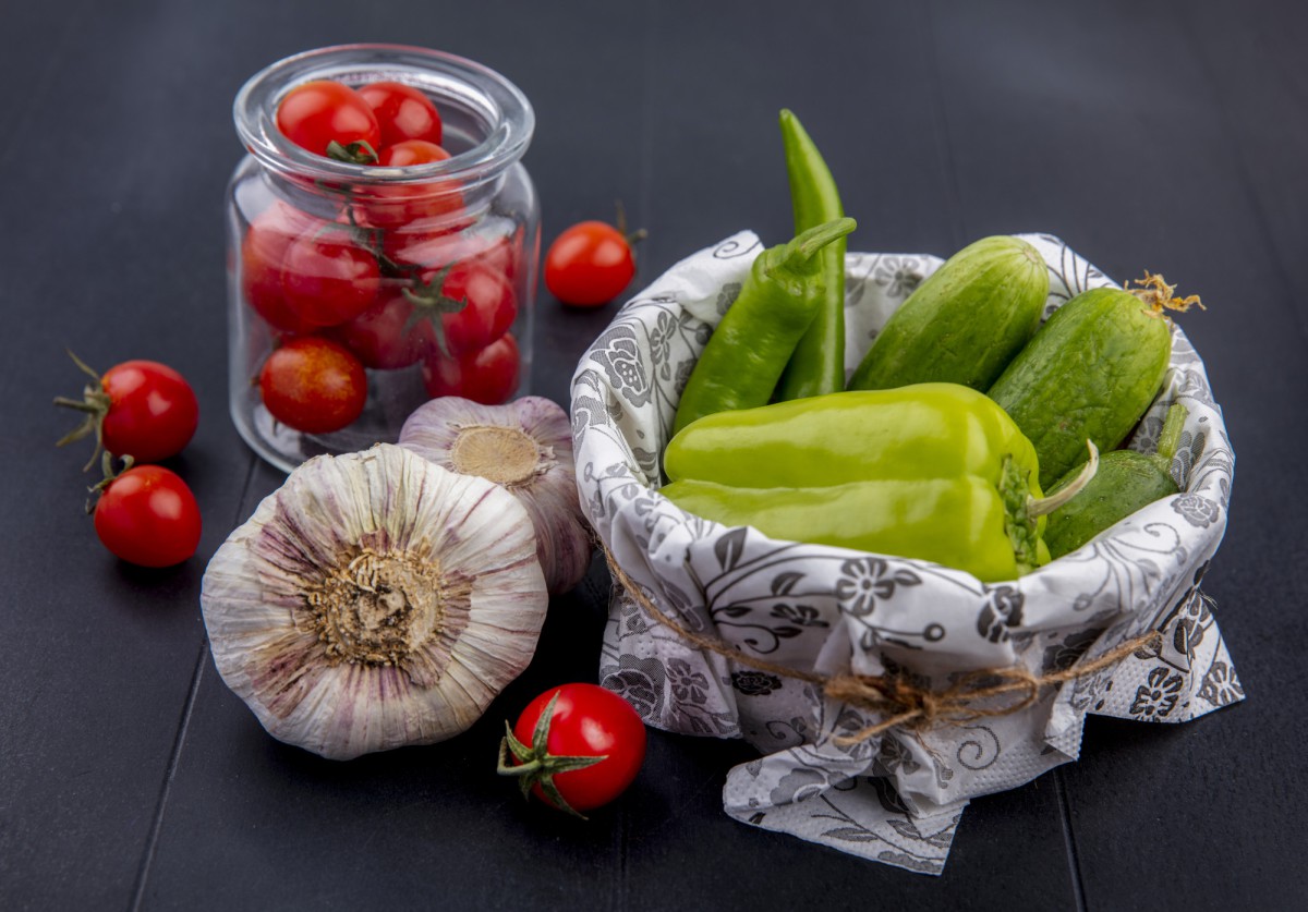 Как вернуть хрусткость мягким овощам: простой способ