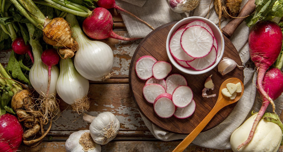 Хреновина: пикантная закуска из помидоров