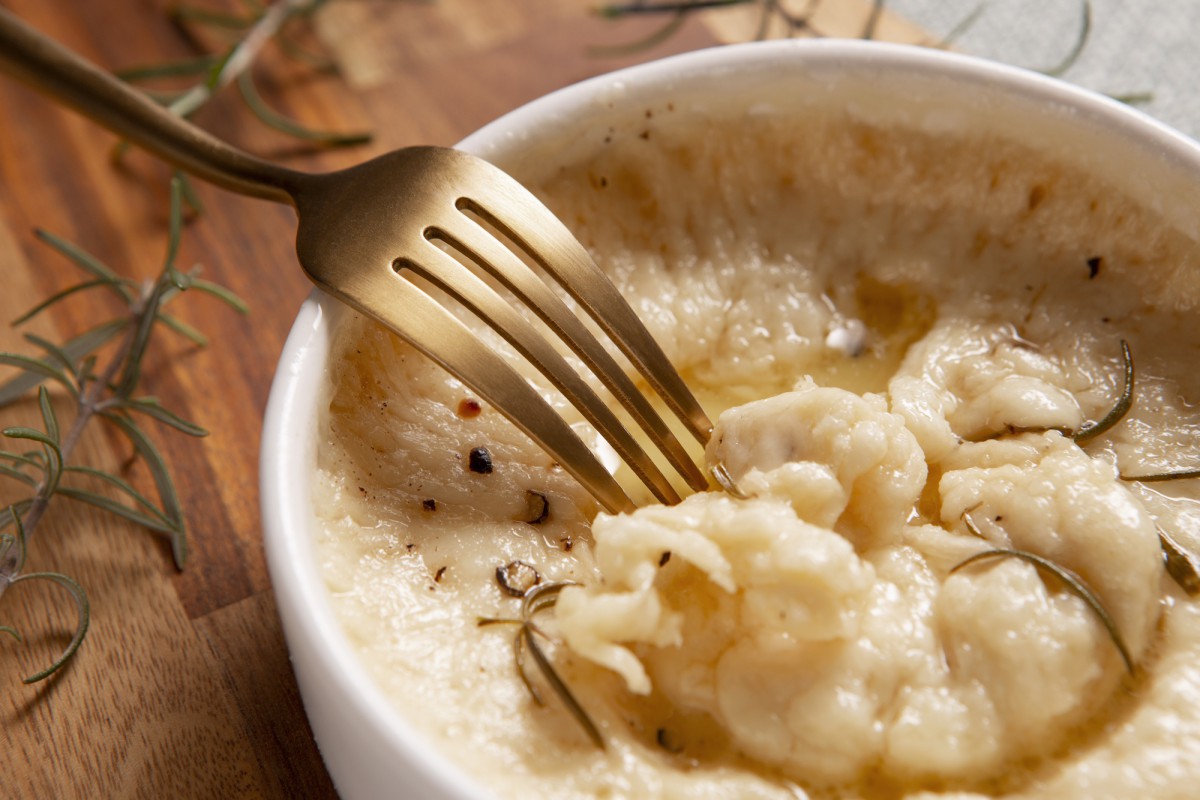 Как приготовить манную кашу, которую дети будут уплетать за обе щеки