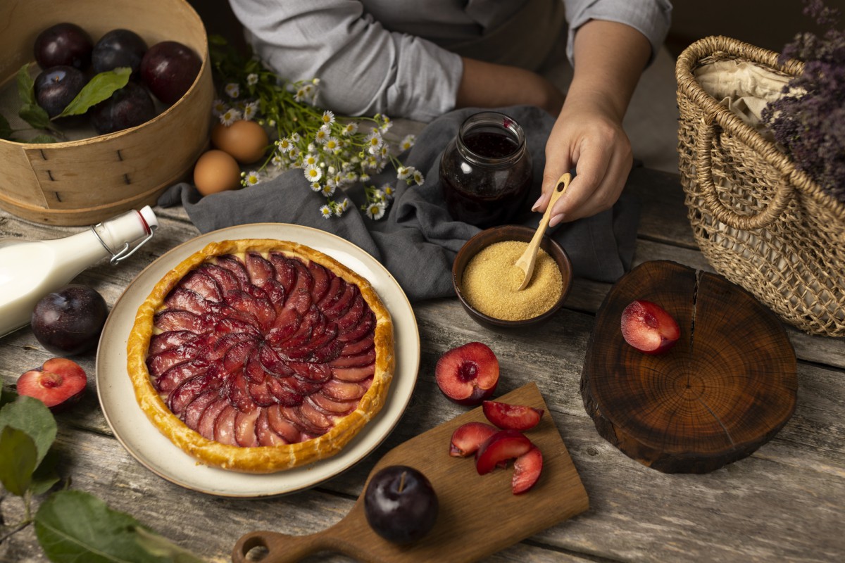 Быстрый пирог с вареньем: простой рецепт для уютного чаепития