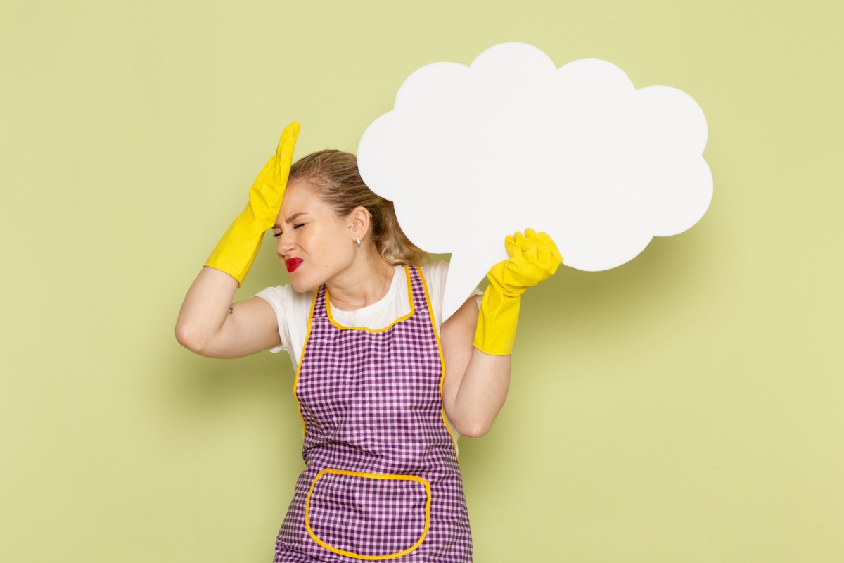 Французская хитрость: как помыть пол без разводов и лишних усилий